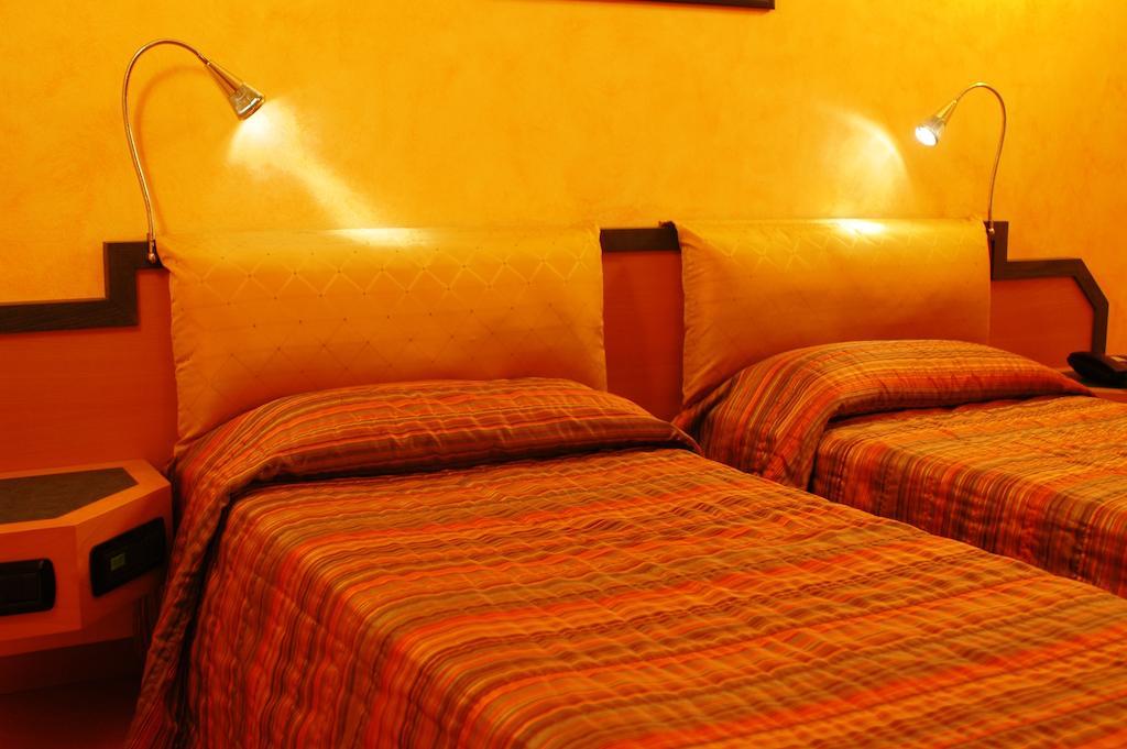Hotel St John Desio Luaran gambar