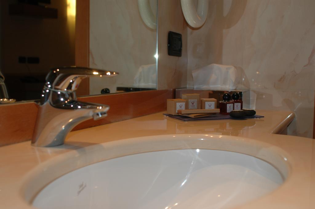 Hotel St John Desio Luaran gambar